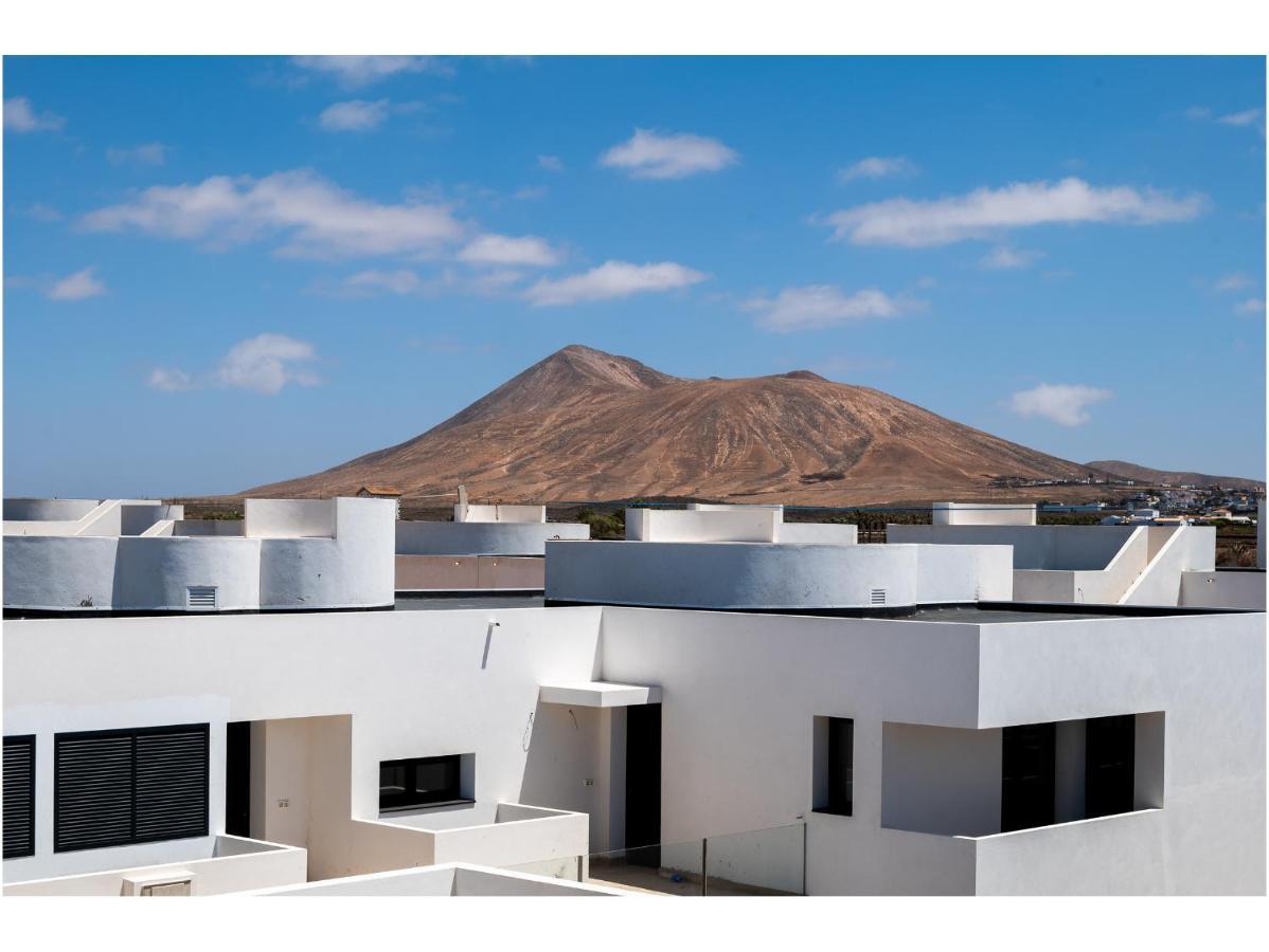 Ftv Holidays Homes Casa Tiare La Oliva Exterior foto